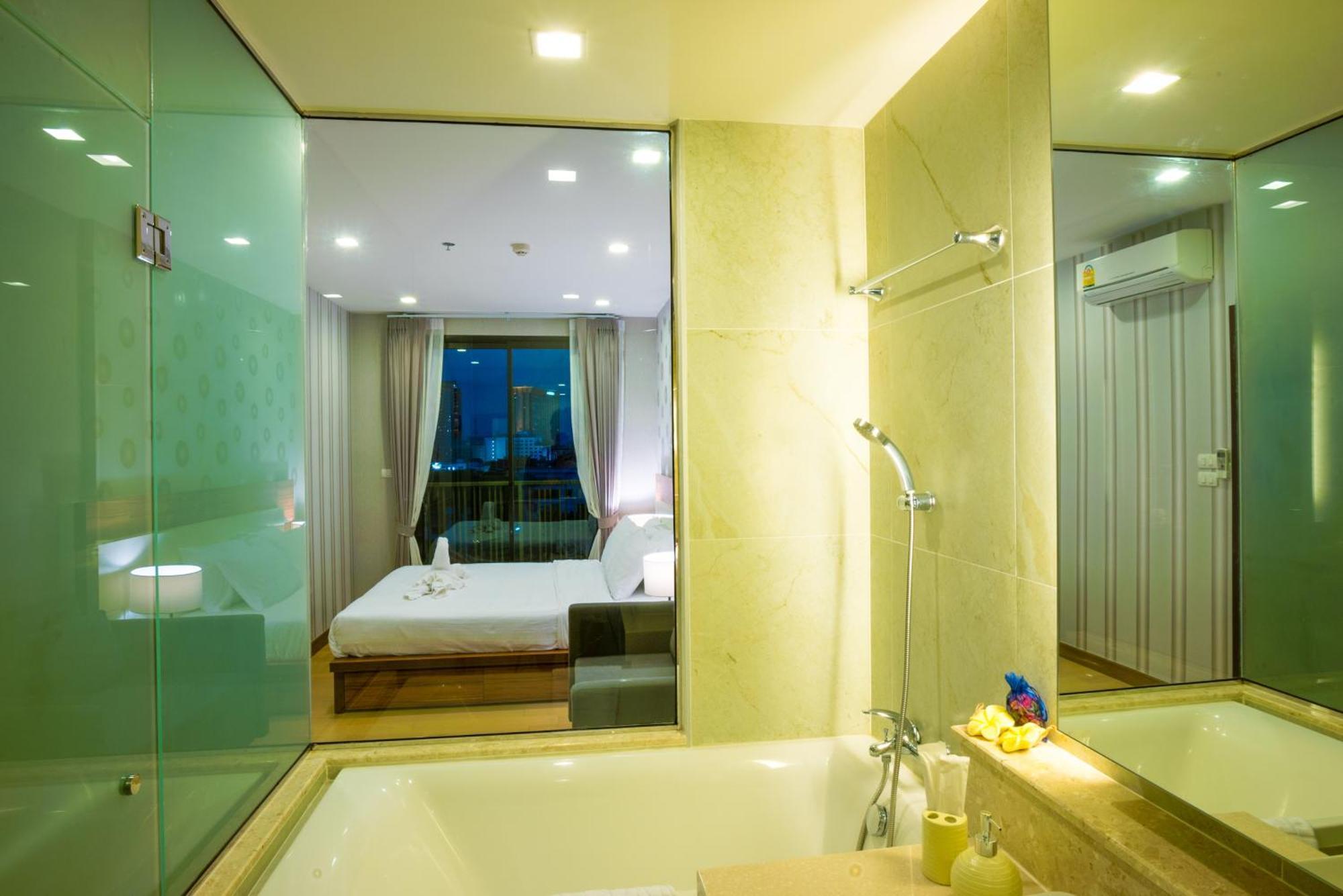 The Astra Suites Čiang Mai Exteriér fotografie