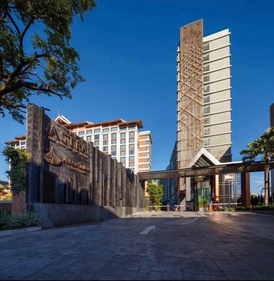 The Astra Suites Čiang Mai Exteriér fotografie