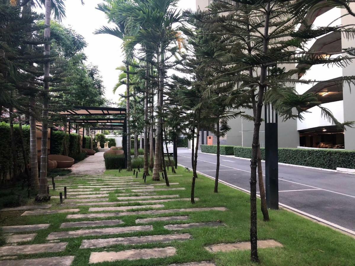 The Astra Suites Čiang Mai Exteriér fotografie